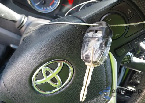 2017 Toyota Corolla Le from USA, damaged, VIN 2T1BURHE6HC929368